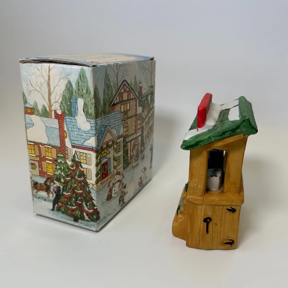 dickens village good minor